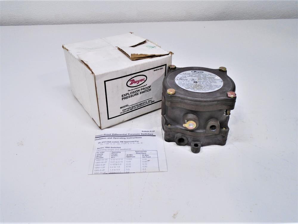 Dwyer 1950-5-2S Explosion Proof Pressure Switch, 45 in. W.C.